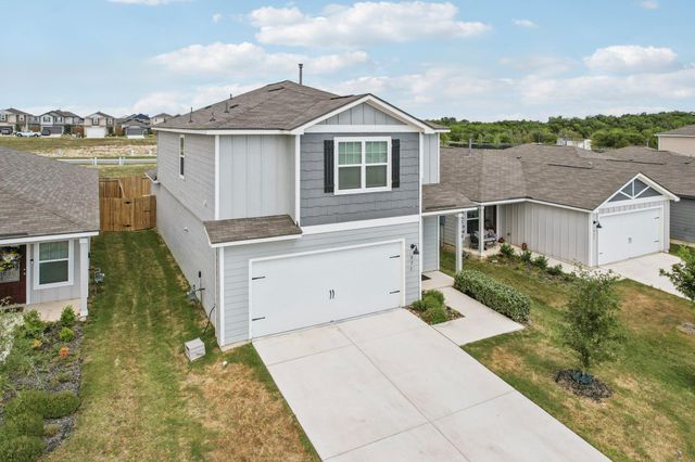 571 Aplite PASS, Maxwell, TX 78656