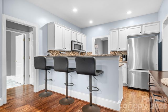 142 Valley Glen Drive, Troutman, NC 28166