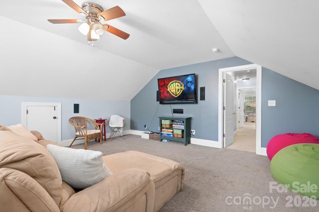 142 Valley Glen Drive, Troutman, NC 28166