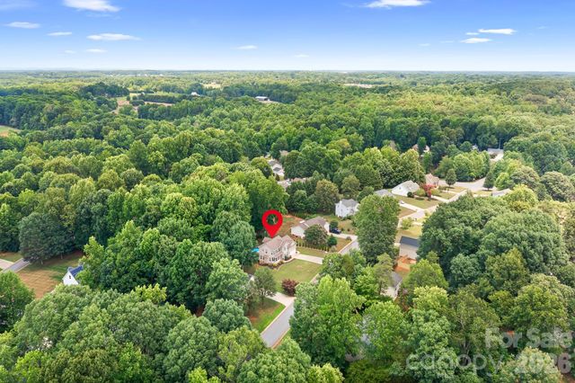 142 Valley Glen Drive, Troutman, NC 28166