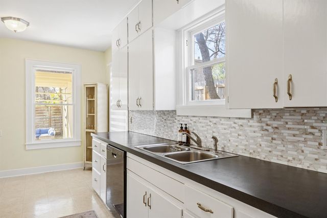 1703 Dywer Ave, Austin, TX 78704