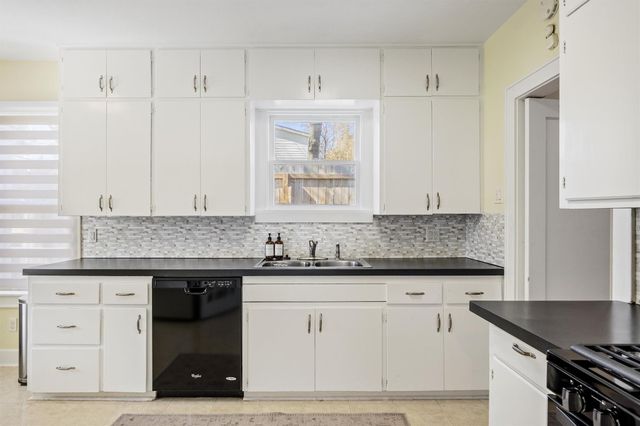 1703 Dywer Ave, Austin, TX 78704