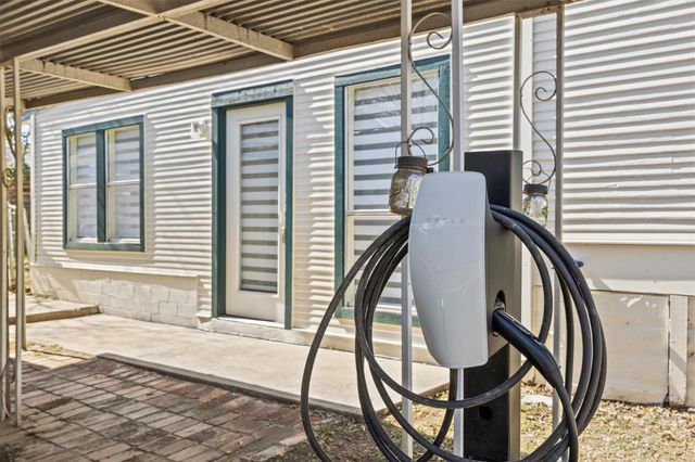 1703 Dywer Ave, Austin, TX 78704