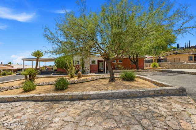 3208 TITANIC Avenue, El Paso, TX 79904