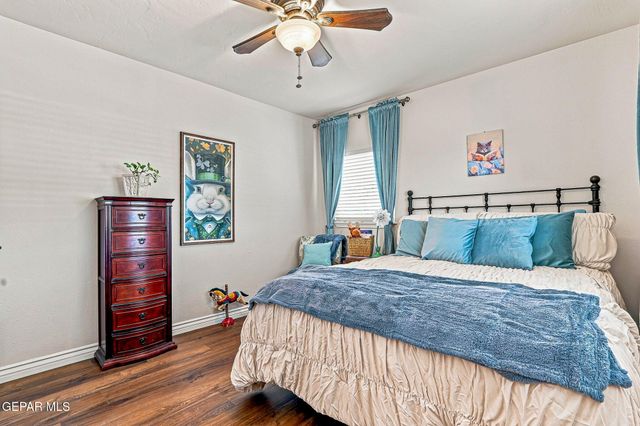 3208 TITANIC Avenue, El Paso, TX 79904