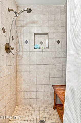 3208 TITANIC Avenue, El Paso, TX 79904