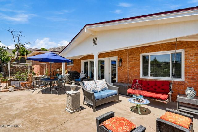 3208 TITANIC Avenue, El Paso, TX 79904
