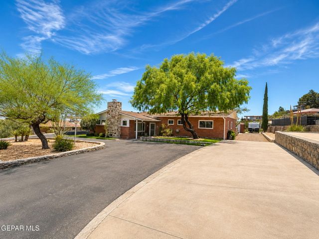 3208 TITANIC Avenue, El Paso, TX 79904