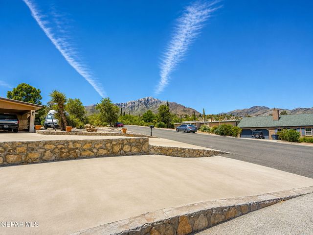 3208 TITANIC Avenue, El Paso, TX 79904
