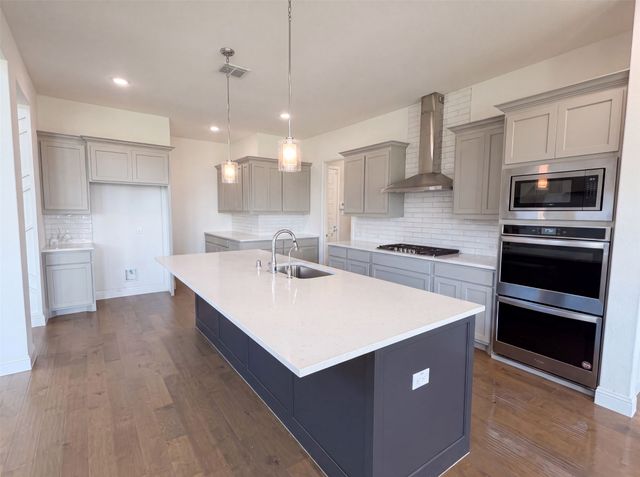 7592 Sanctuary Drive, Frisco, TX 75033