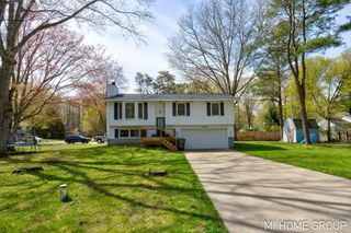 17160 5th Street, Park Twp, MI 49424
