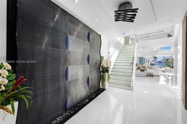 441 N Hibiscus Drive, Miami Beach, FL 33139