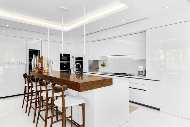 441 N Hibiscus Drive, Miami Beach, FL 33139