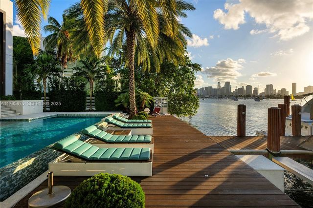 441 N Hibiscus Drive, Miami Beach, FL 33139