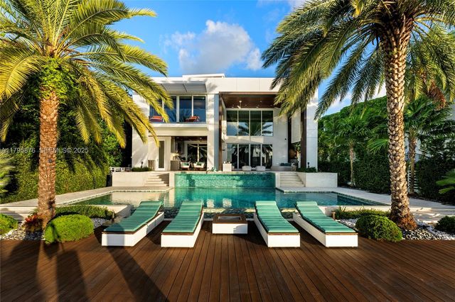 441 N Hibiscus Drive, Miami Beach, FL 33139