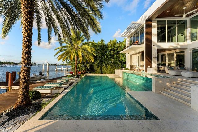 441 N Hibiscus Drive, Miami Beach, FL 33139
