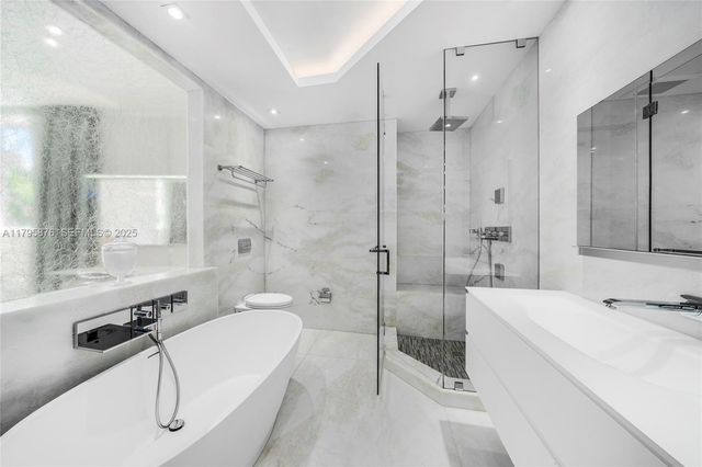 441 N Hibiscus Drive, Miami Beach, FL 33139