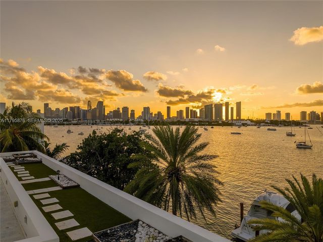 441 N Hibiscus Drive, Miami Beach, FL 33139