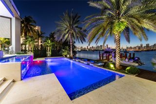 441 N Hibiscus Drive, Miami Beach, FL 33139