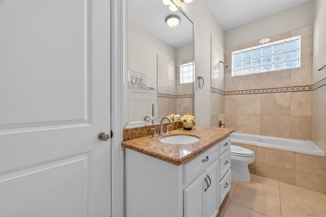 5942 Sagamore Bay Lane, Richmond, TX 77469