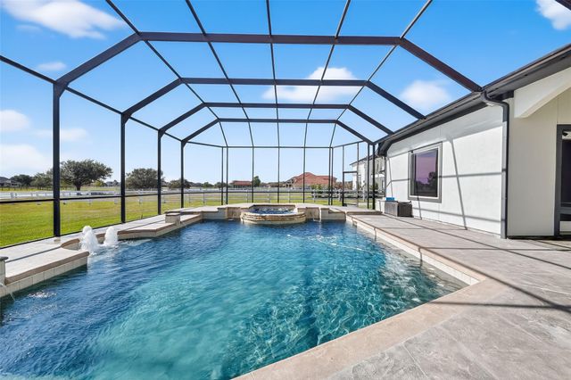 5942 Sagamore Bay Lane, Richmond, TX 77469