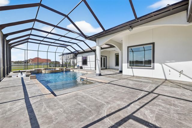 5942 Sagamore Bay Lane, Richmond, TX 77469