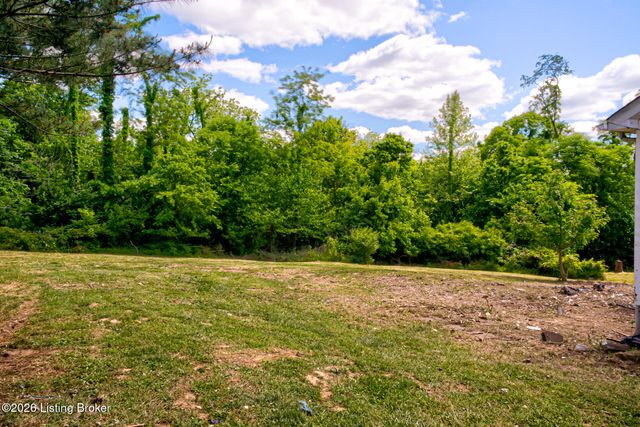 138 Kimberly Ct, Taylorsville, KY 40071