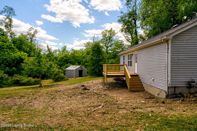 138 Kimberly Ct, Taylorsville, KY 40071