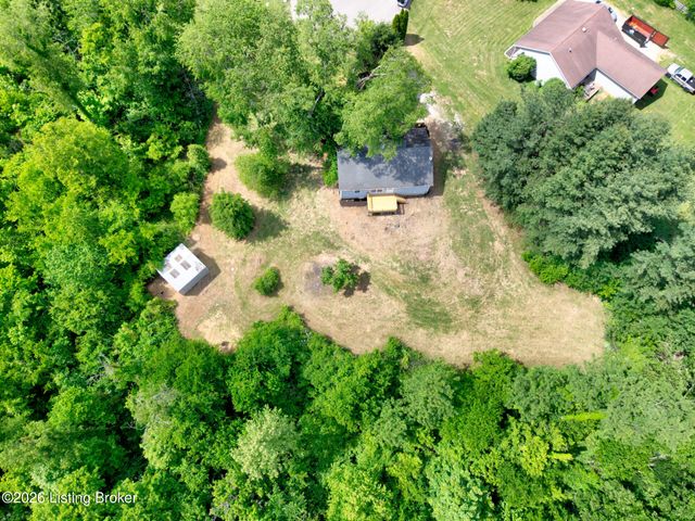 138 Kimberly Ct, Taylorsville, KY 40071