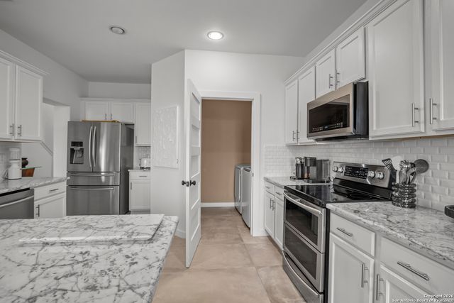 137 Glen Eagles, Cibolo, TX 78108