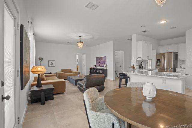 137 Glen Eagles, Cibolo, TX 78108