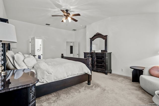 137 Glen Eagles, Cibolo, TX 78108