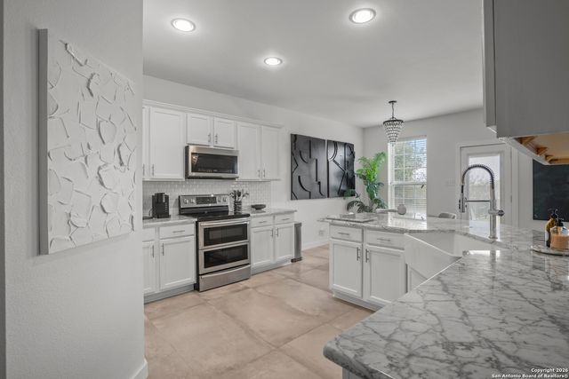 137 Glen Eagles, Cibolo, TX 78108