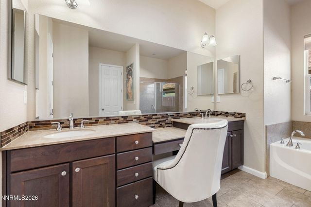 11765 Terra Linda Way, Sparks, NV 89441