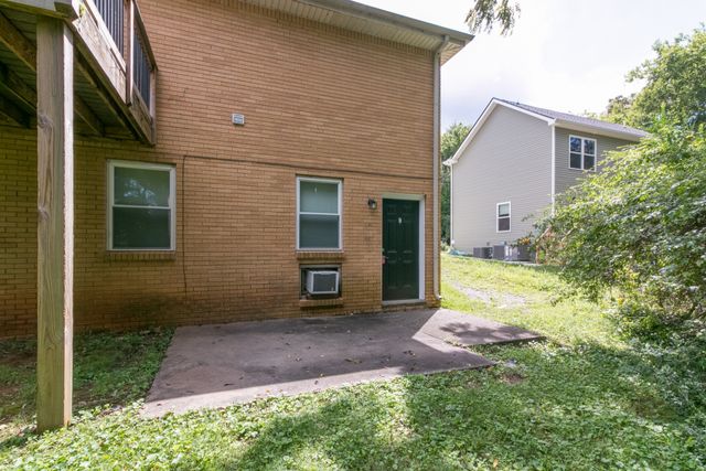 812 BRADLEY STREET, Clarksville, TN 37040