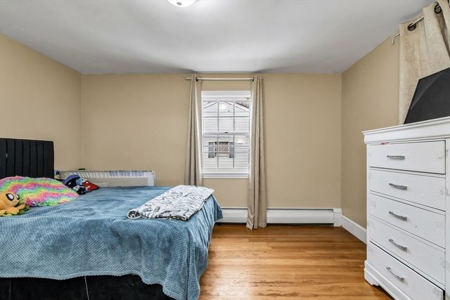 396 Oak St, Methuen, MA 01844