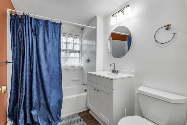 396 Oak St, Methuen, MA 01844