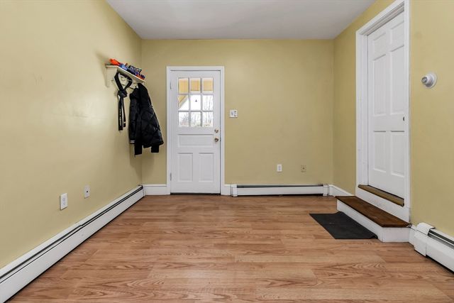 396 Oak St, Methuen, MA 01844