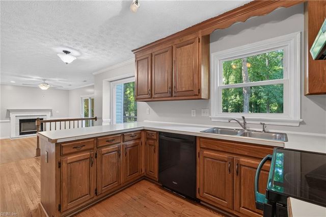 301 Nesbitt CT, Newport News, VA 23606