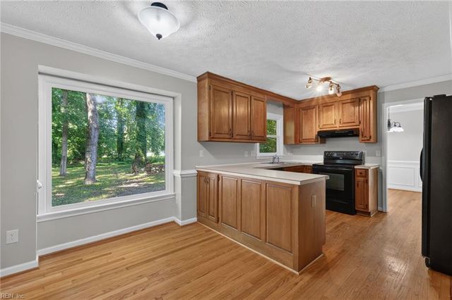 301 Nesbitt CT, Newport News, VA 23606