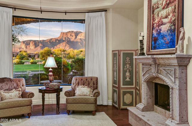 3504 S FIRST WATER Trail, Gold Canyon, AZ 85118