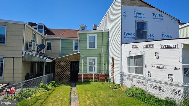 322 UNION ST, Columbia, PA 17512