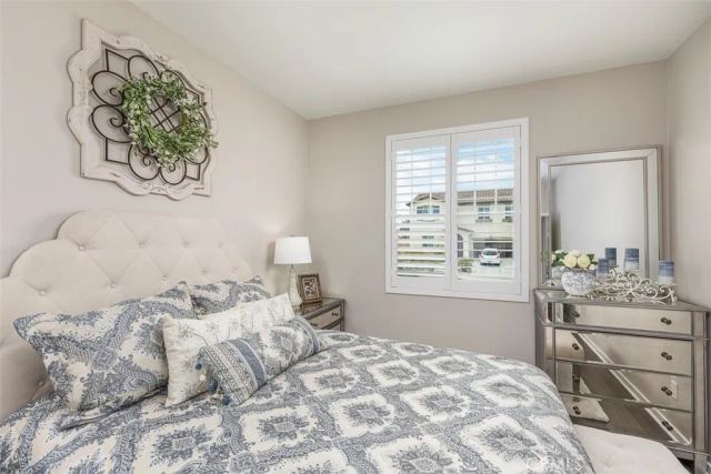 31454 Darlington Oak Drive, Winchester, CA 92596