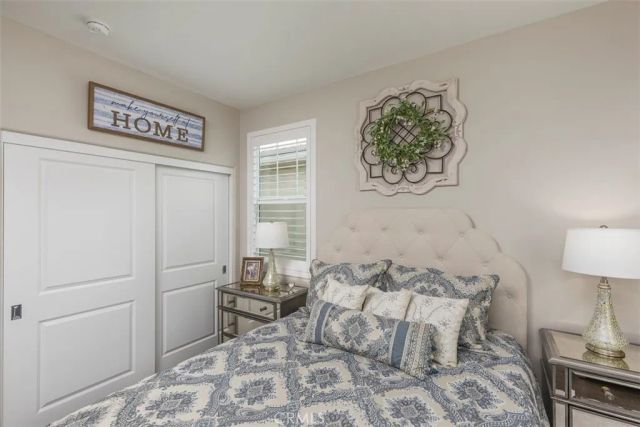 31454 Darlington Oak Drive, Winchester, CA 92596