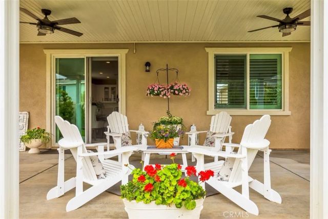 31454 Darlington Oak Drive, Winchester, CA 92596
