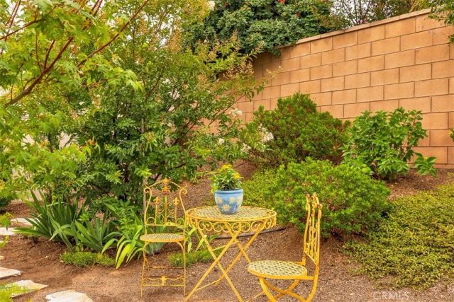 31454 Darlington Oak Drive, Winchester, CA 92596