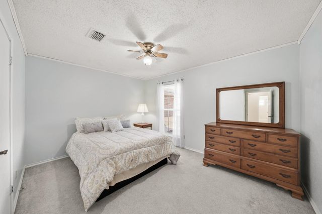 1002 Patricia Drive, Deer Park, TX 77536