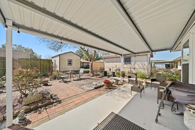 1002 Patricia Drive, Deer Park, TX 77536