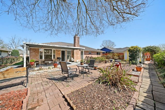 1002 Patricia Drive, Deer Park, TX 77536