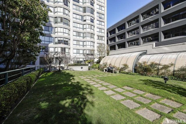 300 3rd Street 915, San Francisco, CA 94107